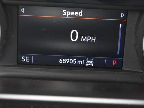 Used 2020 Chevrolet Silverado 1500 LT Trail Boss AWD/4WD image 33