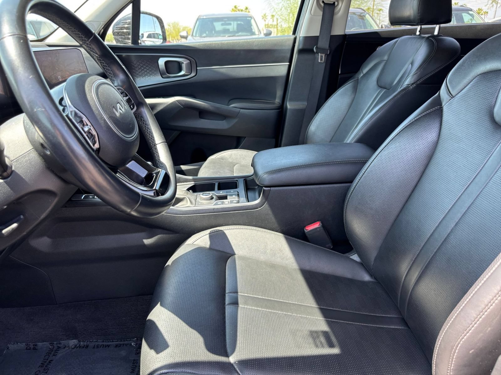 Used 2024 Kia Sorento S AWD/4WD image 28