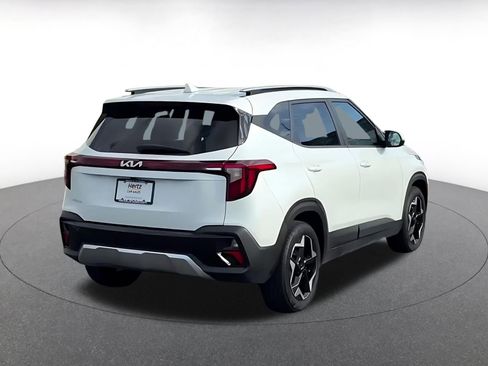 Used 2025 Kia Seltos S image 14