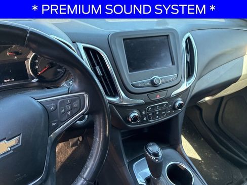 Used 2021 Chevrolet Equinox LT image 9