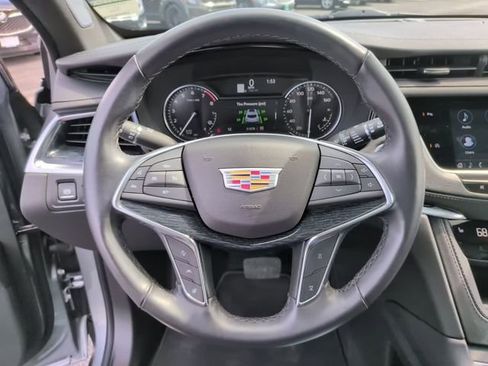 Used 2024 Cadillac XT5 Premium Luxury w/ LPO, Floor Liner Package AWD/4WD image 19