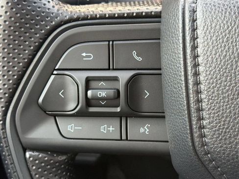 Used 2026 Toyota Tacoma SR5 RWD image 17