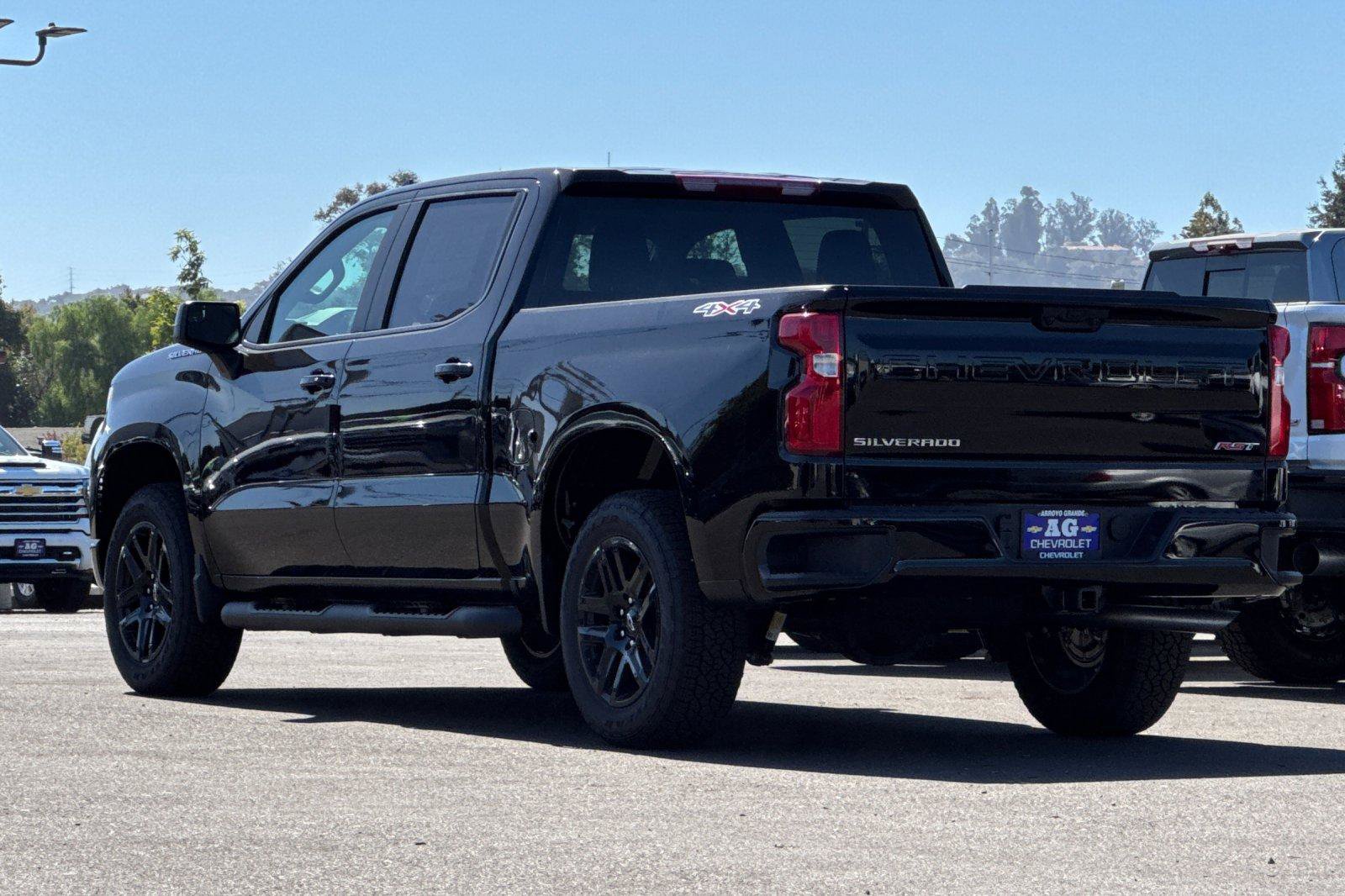 New 2026 Chevrolet Silverado 1500 RST w/ RST Select Package AWD/4WD image 8