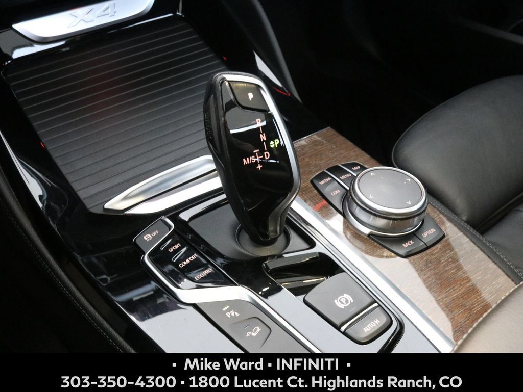 Used 2019 BMW X4 xDrive30i w/ Driving Assistance Package AWD/4WD image 9