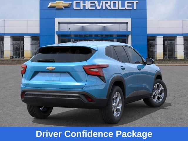 New 2026 Chevrolet Trax LS w/ LS Convenience Package FWD image 5