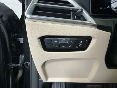 Certified 2025 BMW 430i w/ Parking Assistance Package image 17