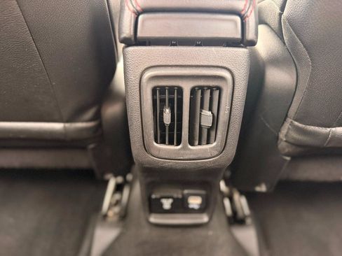 Used 2019 Jeep Compass Trailhawk AWD/4WD image 25