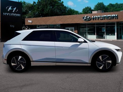 New 2026 Hyundai Ioniq 5 Limited image 9