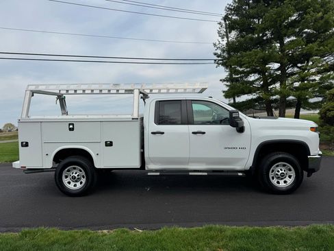Used 2022 Chevrolet Silverado 3500 W/T w/ WT Convenience Package AWD/4WD image 6