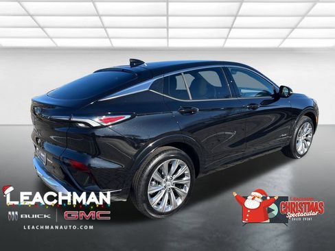New 2025 Buick Envista Avenir image 3