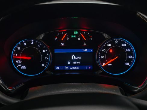 Used 2020 Chevrolet Equinox Premier FWD image 24