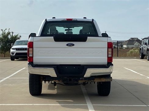 Used 2022 Ford F250 XLT w/ FX4 Off-Road Package image 6