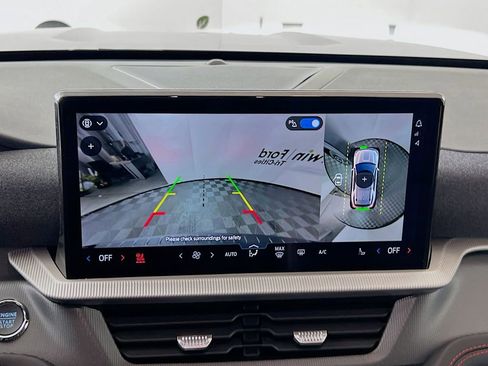 New 2026 Ford Explorer ST-Line image 22