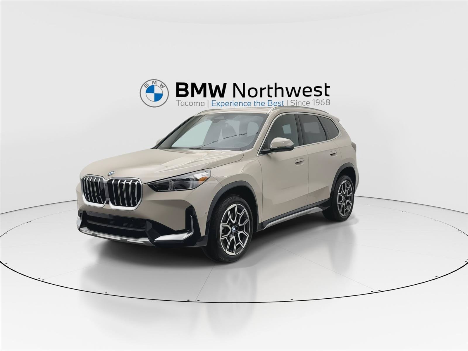 Used 2026 BMW X1 xDrive28i w/ Technology Package AWD/4WD image 9
