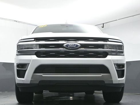 Used 2024 Ford Expedition Limited image 35