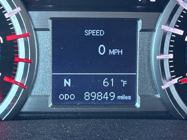 Used 2018 Toyota 4Runner SR5 Premium AWD/4WD image 27