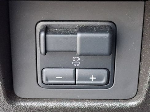 Used 2024 Chevrolet Colorado Trail Boss w/ LPO, Dark Essentials Package AWD/4WD image 25