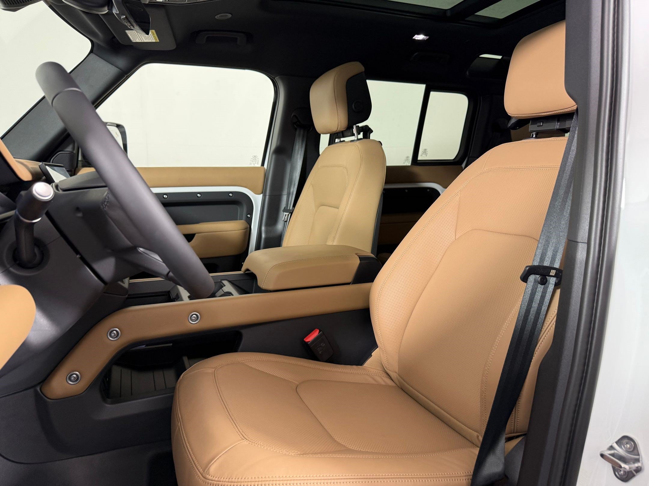 New 2026 Land Rover Defender 110 S AWD/4WD image 26