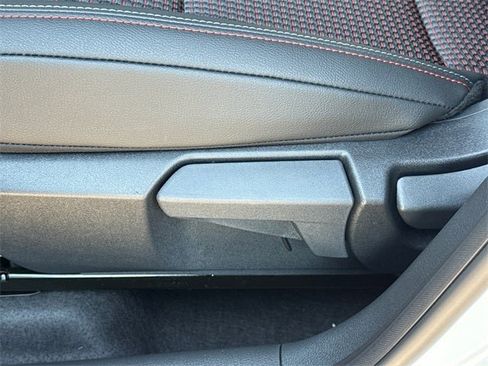 New 2026 Nissan Kicks SR image 22