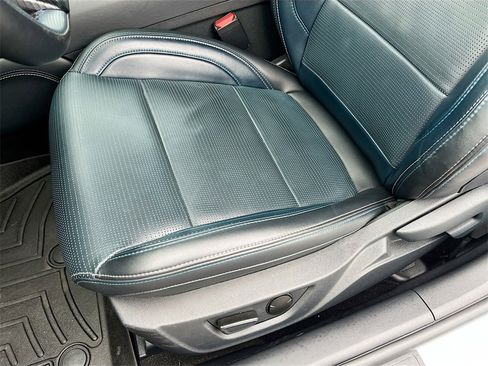 Used 2024 Ford Mustang GT Premium image 19