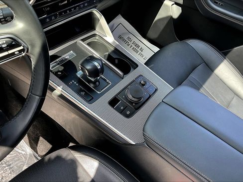Used 2024 MAZDA CX-90 Plug-In Hybrid w/ Preferred AWD/4WD image 20