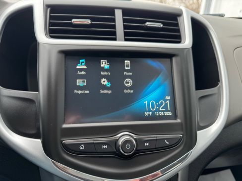 Used 2017 Chevrolet Sonic LT image 15