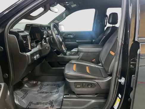 Used 2024 GMC Sierra 1500 AT4 w/ Technology Package AWD/4WD image 22