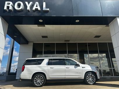 Used 2022 GMC Yukon XL Denali w/ Denali Ultimate Package