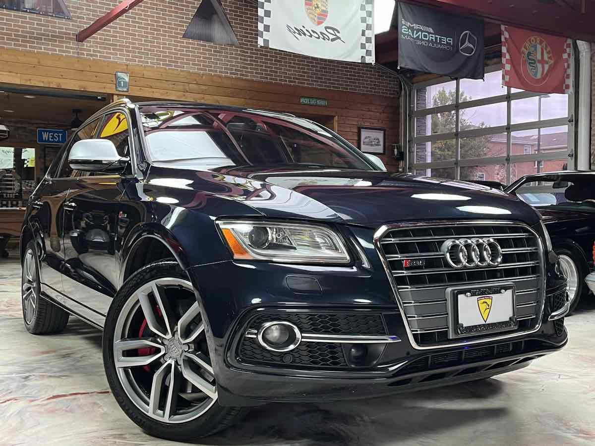 Used 2017 Audi SQ5 Prestige AWD/4WD image 4