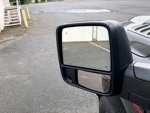 New 2026 RAM 3500 Laramie AWD/4WD image 23