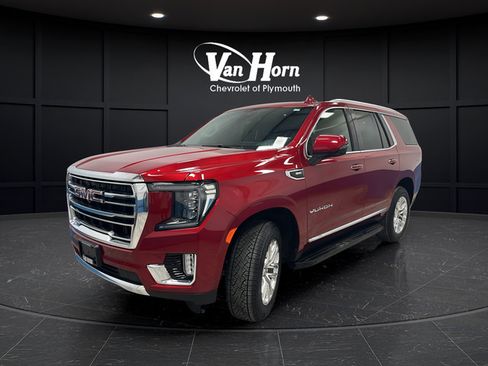 Used 2023 GMC Yukon SLT w/ SLT Premium Package AWD/4WD image 7