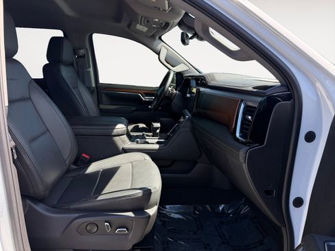 Used 2023 GMC Sierra 1500 Denali w/ Technology Package image 19