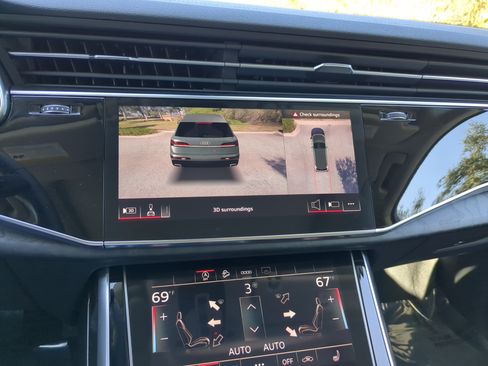 Used 2025 Audi Q7 2.0T Premium w/ Convenience Plus Package image 25