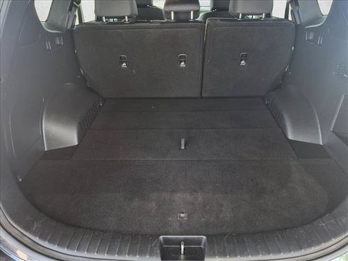Used 2020 Hyundai Santa Fe SE AWD/4WD image 6