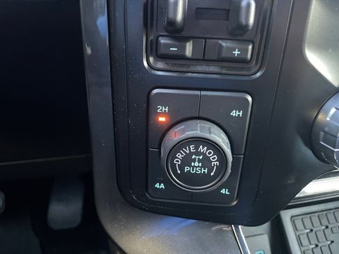 Used 2023 Ford F150 Lariat w/ Equipment Group 502A High AWD/4WD image 23