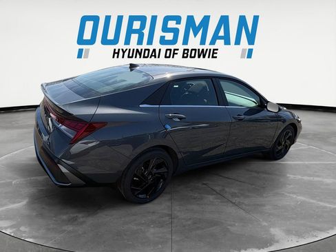 New 2026 Hyundai Elantra SEL Sport FWD image 6