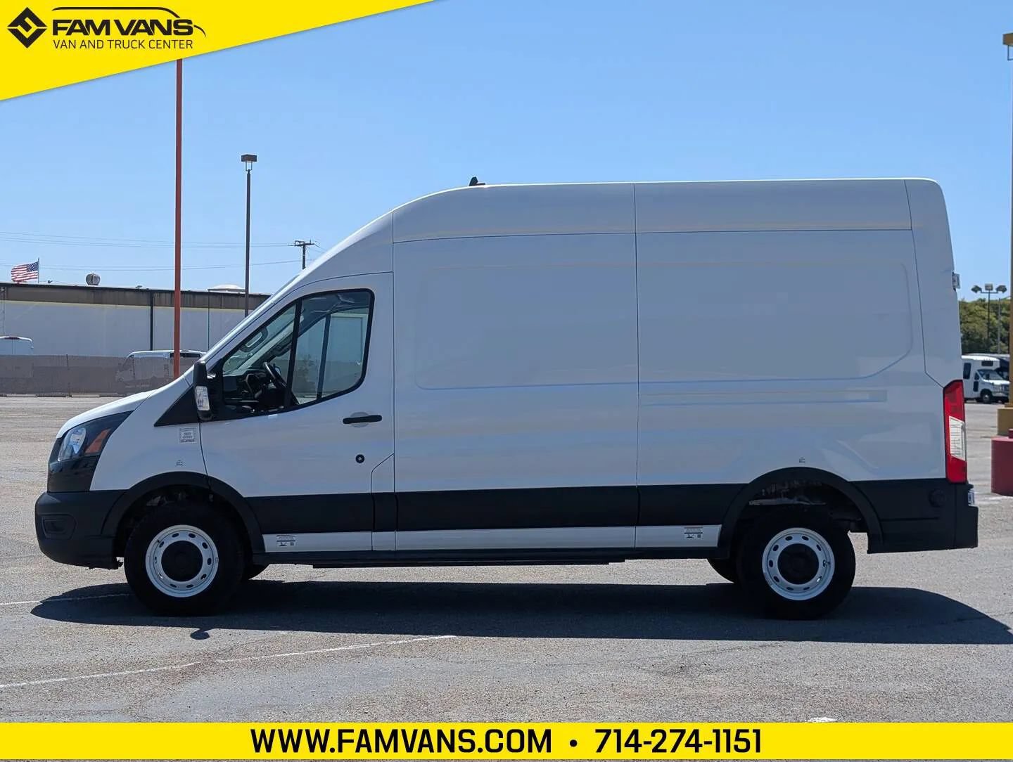 Used 2022 Ford E-Transit 148 High Roof w/ Load Area Protection Package RWD image 4