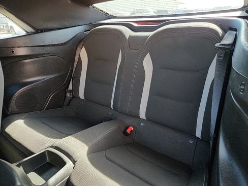 Used 2023 Chevrolet Camaro LT RWD image 9