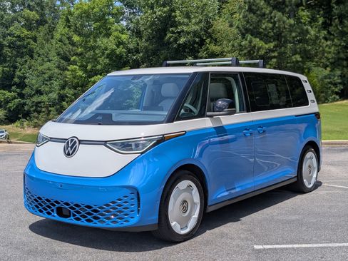 Used 2025 Volkswagen ID. Buzz 1st Edition AWD/4WD image 5
