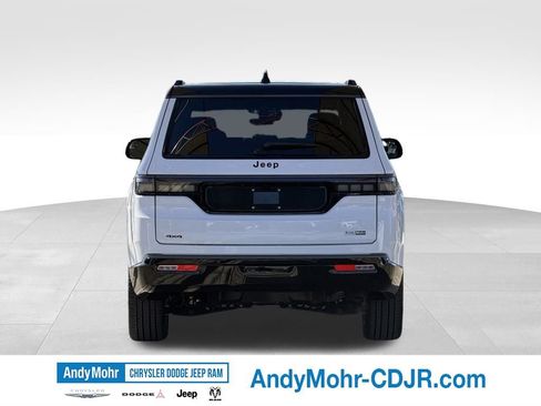 New 2026 Jeep Grand Wagoneer Summit w/ Premium Group III AWD/4WD image 7