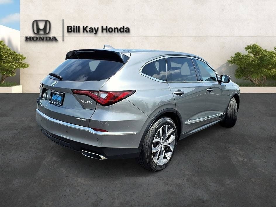 Used 2024 Acura MDX w/ Technology Package AWD/4WD image 3