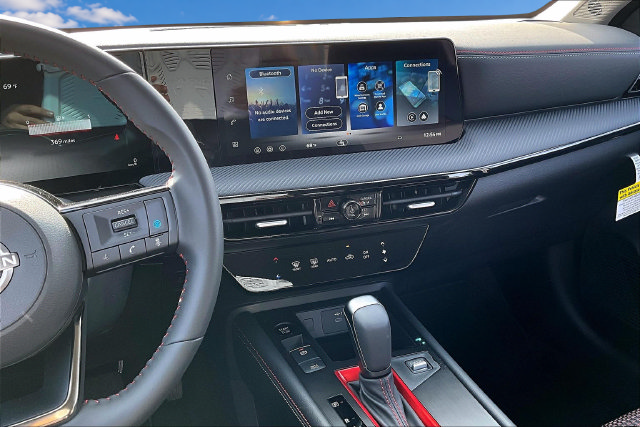 New 2026 Nissan Kicks SR FWD image 6