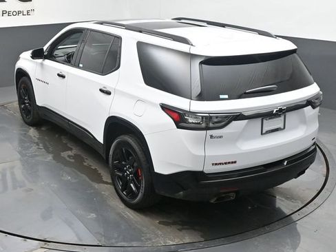 Used 2021 Chevrolet Traverse Premier w/ Redline Edition image 41