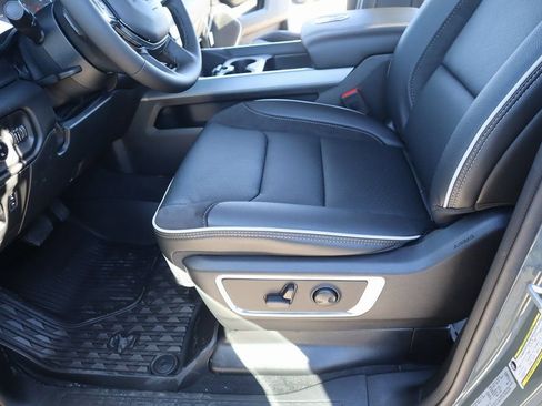 New 2026 RAM 1500 Laramie w/ Night Edition image 12