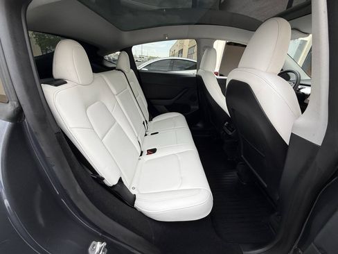 Used 2023 Tesla Model Y Performance AWD/4WD image 20