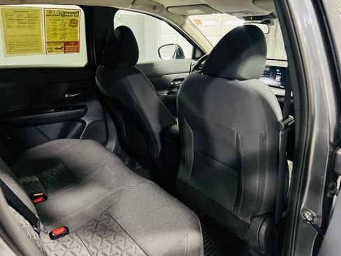 Used 2026 Nissan Kicks SV FWD image 28