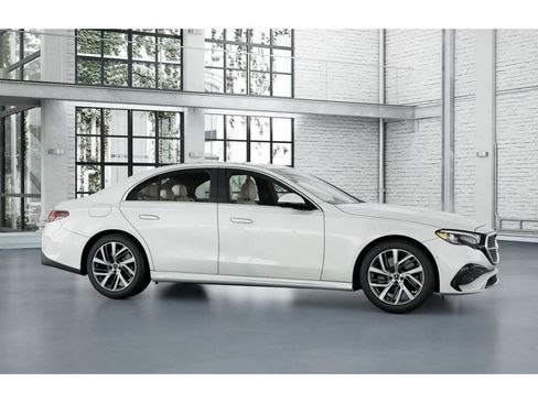 New 2026 Mercedes-Benz E 450 4MATIC Sedan image 14