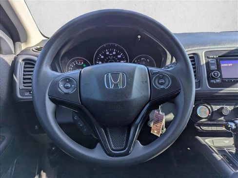 Used 2022 Honda HR-V LX image 15