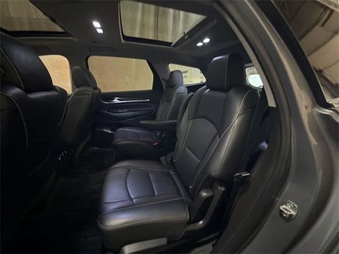 Certified 2019 Buick Enclave Avenir image 24