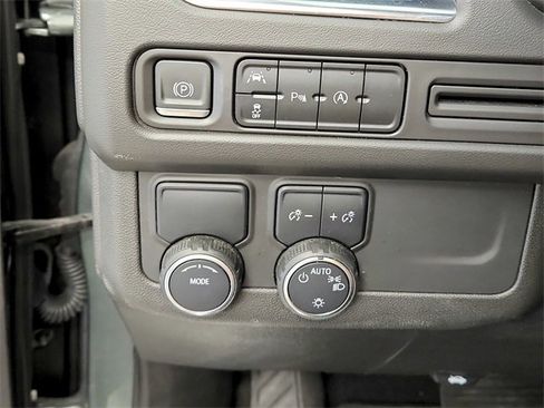 Used 2023 Chevrolet Tahoe Premier image 27